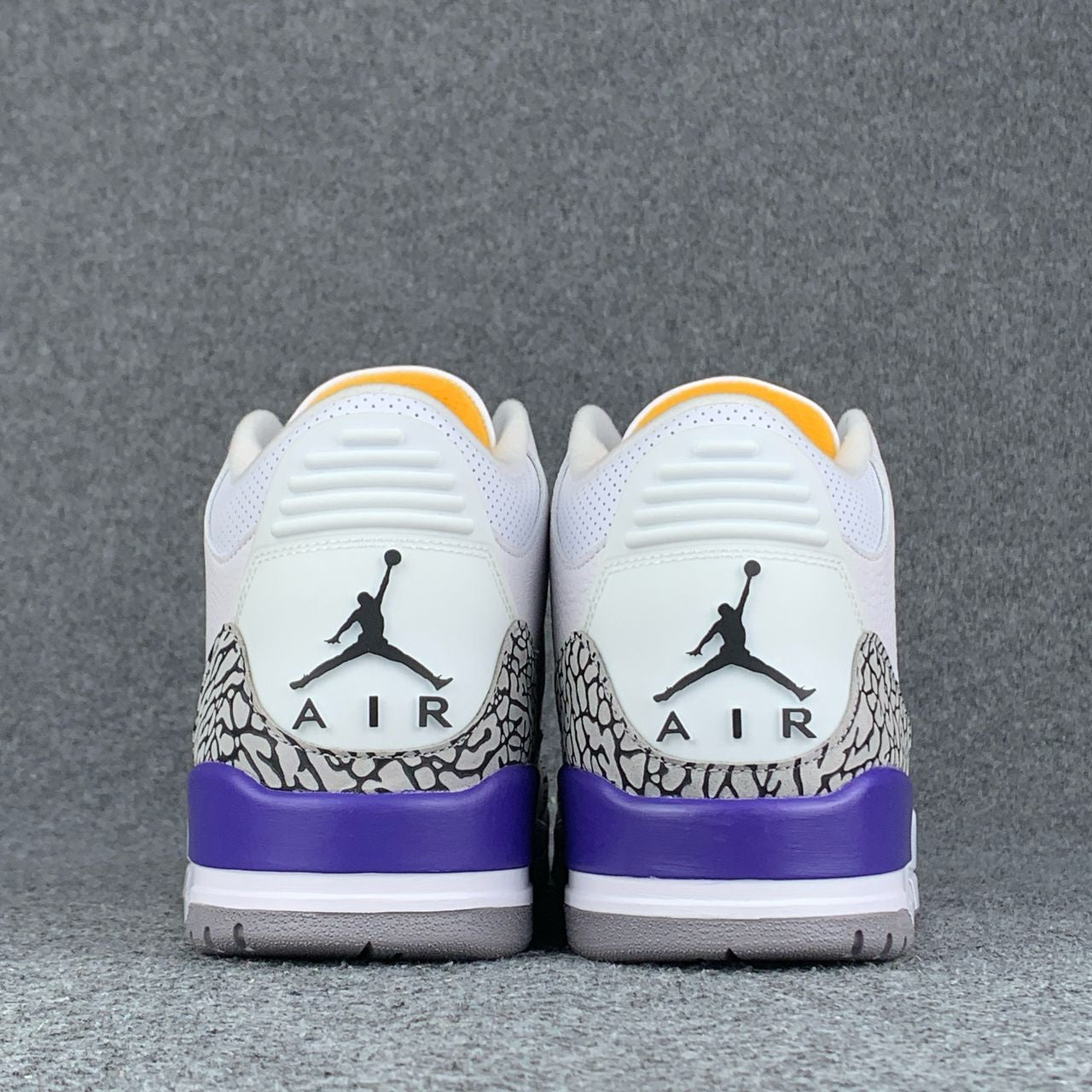 Air Jordan 3 Retro 'Kobe Pack'